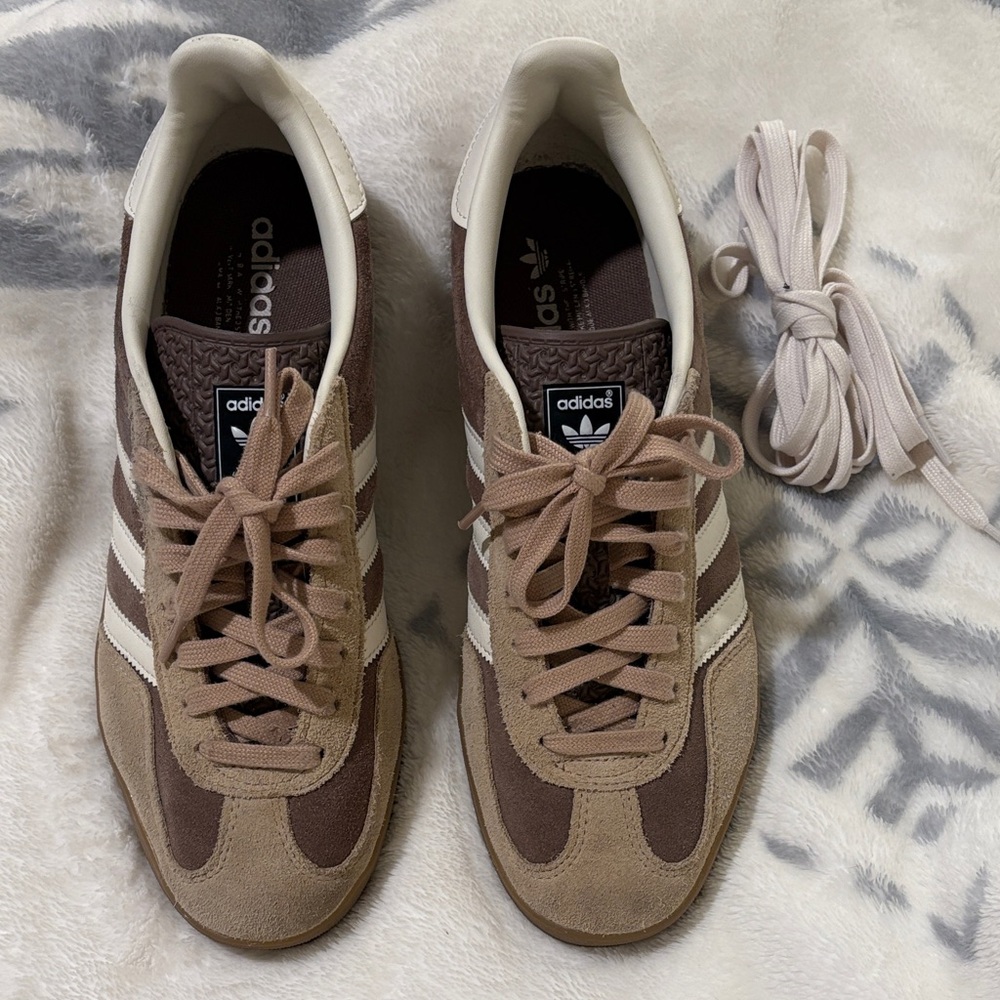 Samba Gazelles in Mocha Color Way